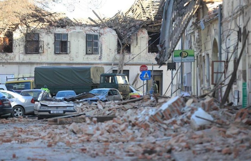 Több nagyobb utórengés Horvátországban